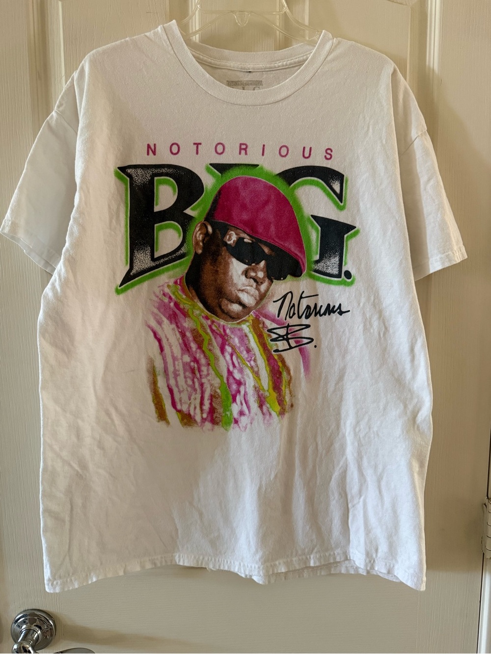 White Short-Sleeve Graphic Tee with Pink & Green Artwork